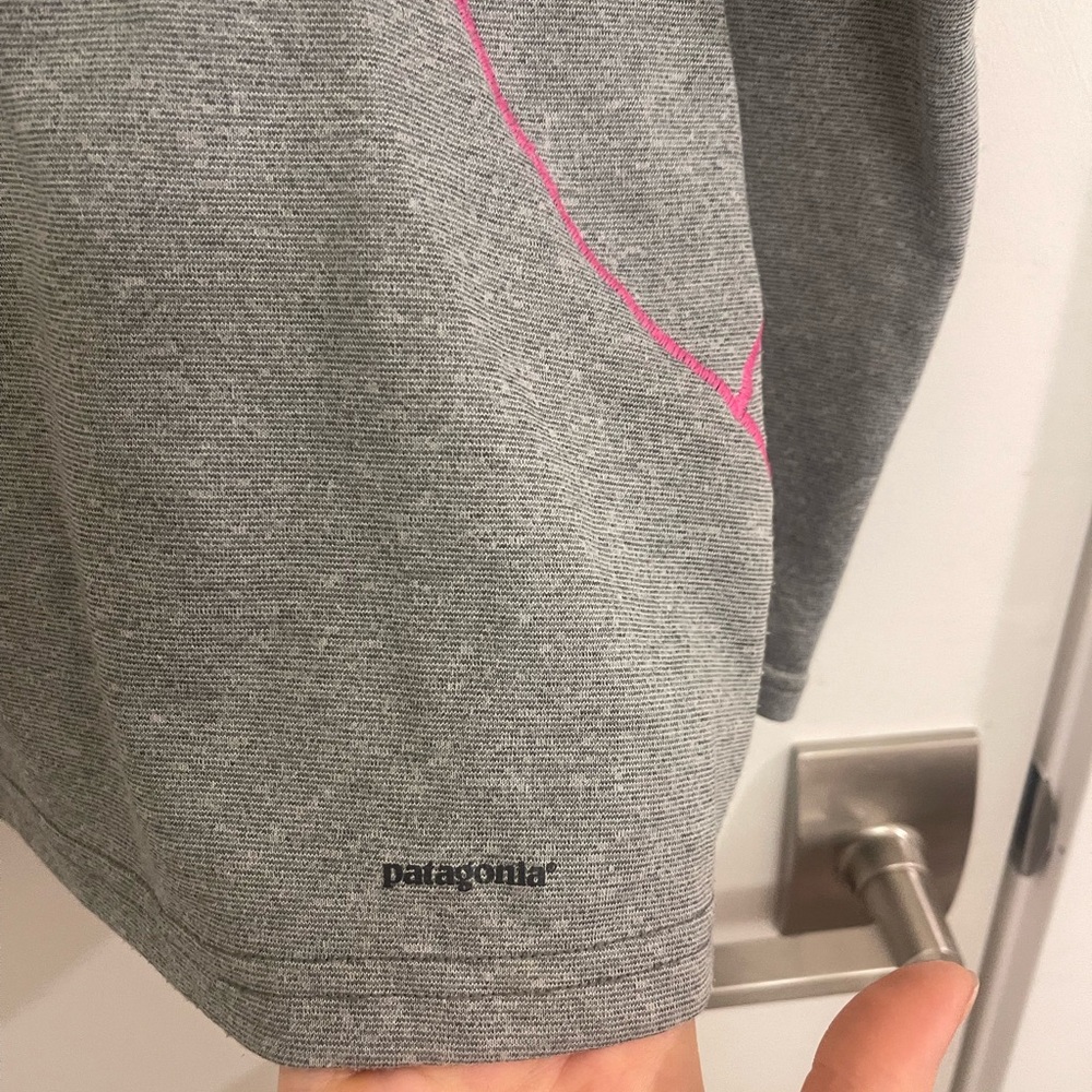 Patagonia Gorpcore Half Zip Lightweight Gray Pink Pullover Casual Hiking‎ - Picture 3 of 5